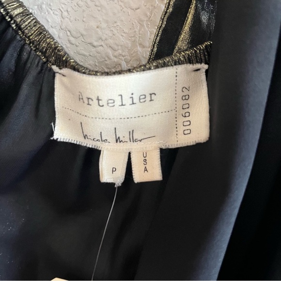 💙 3/$20 Artelier Nicole Miller Gold & Black Halter Top - Size P Extra Small - Picture 12 of 14